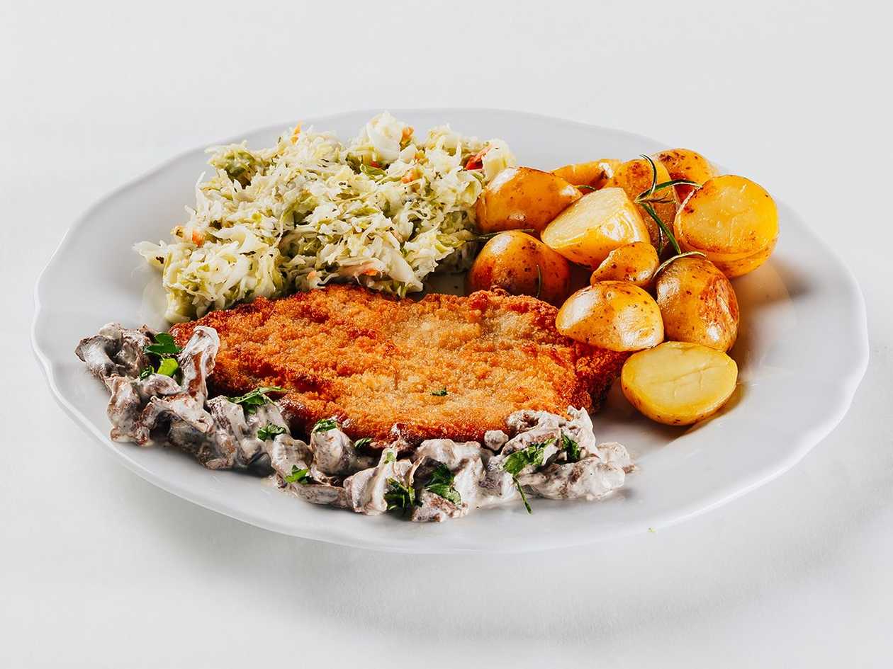 Kotlet schabowy z kurkami