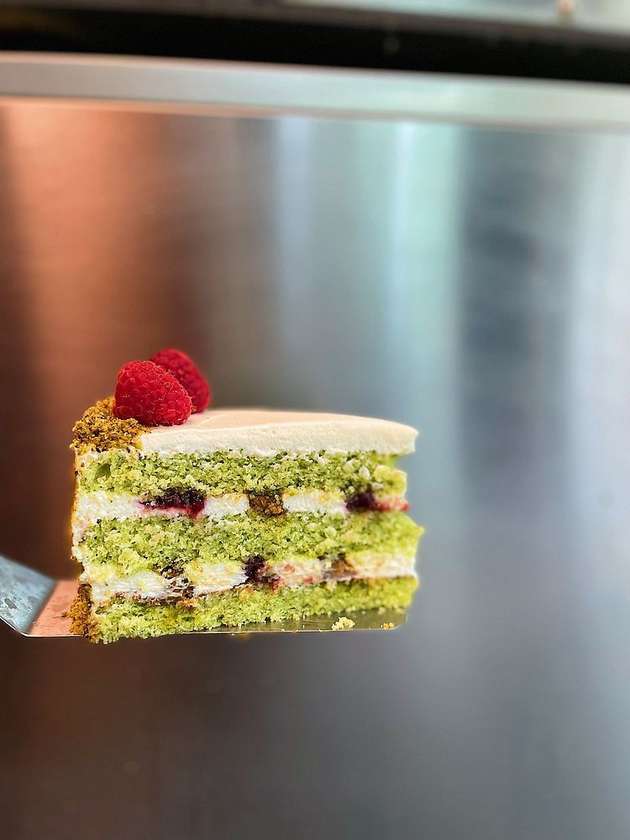 Torta pistácie -malina 1.9kg