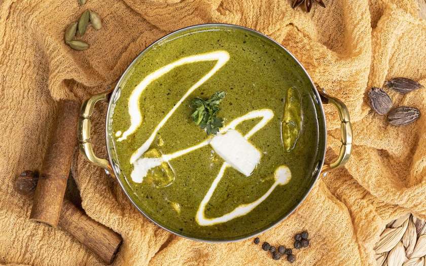Palak paneer
