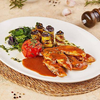 Grilled chicken with vegetables