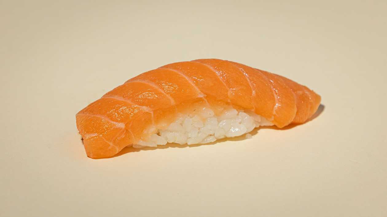 Salmon Nigiri