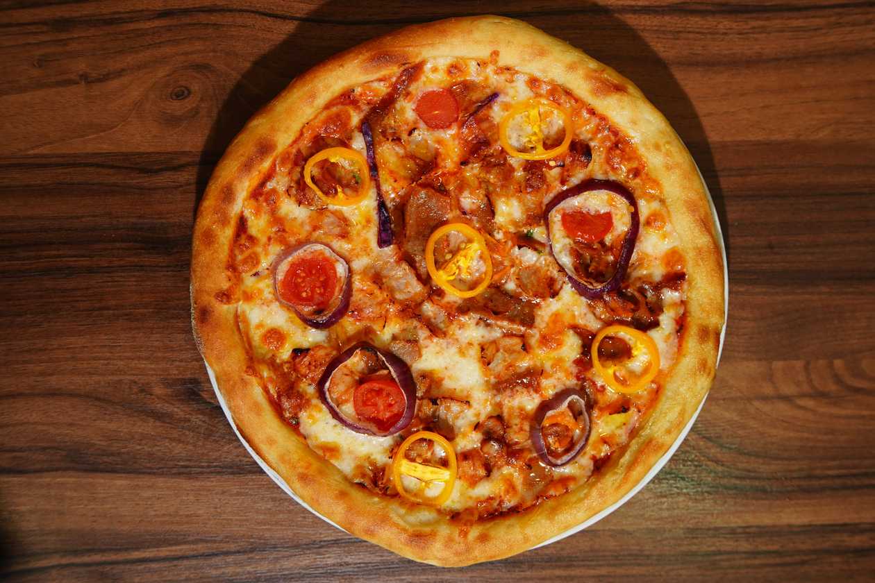 Halal Chicken Pizza 30x30