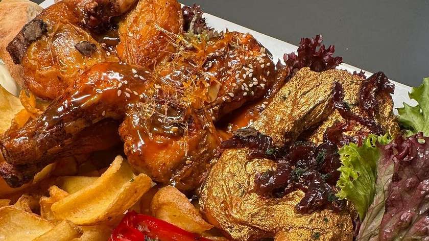 Rooster Gourmet Platter
