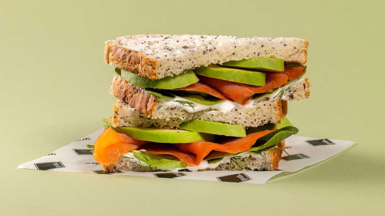Club Salmon Bloomer