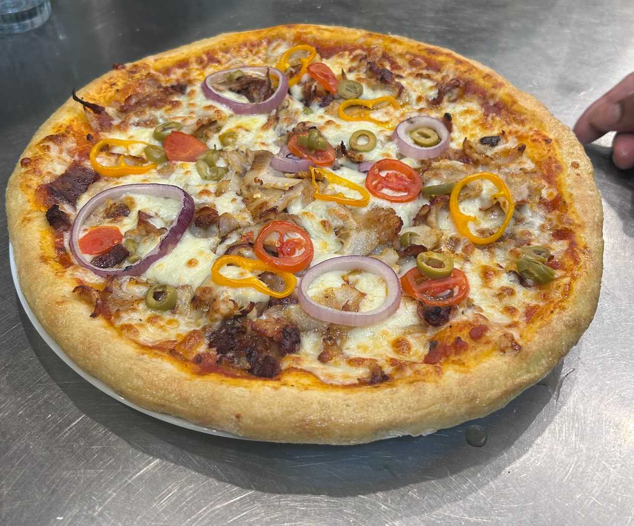 Beef Pizza 30*30 (Halal)