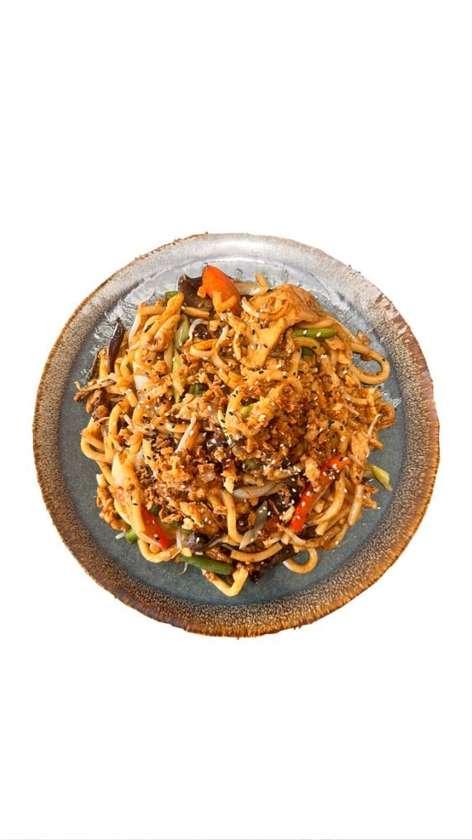 Chicken Leg Udon Xao Dac Biet