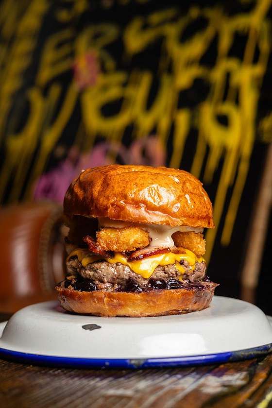 MOZZARELLA BURGER