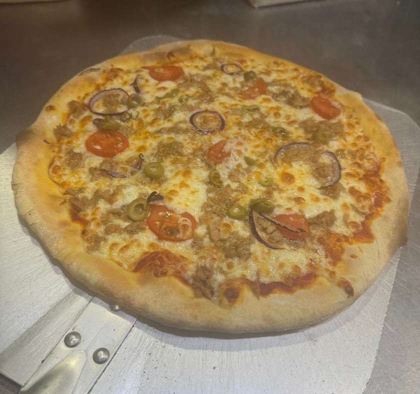Tuna Pizza (30x30cm)