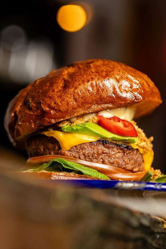 VEGETАRIAN BURGER