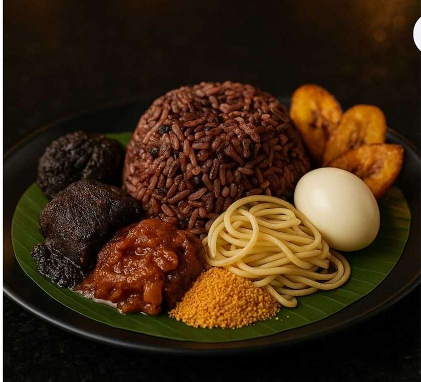 🍱 Loaded Waakye 🔥