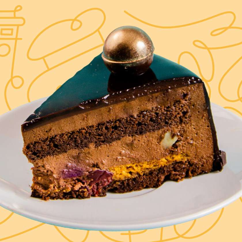 Royal cake slice
