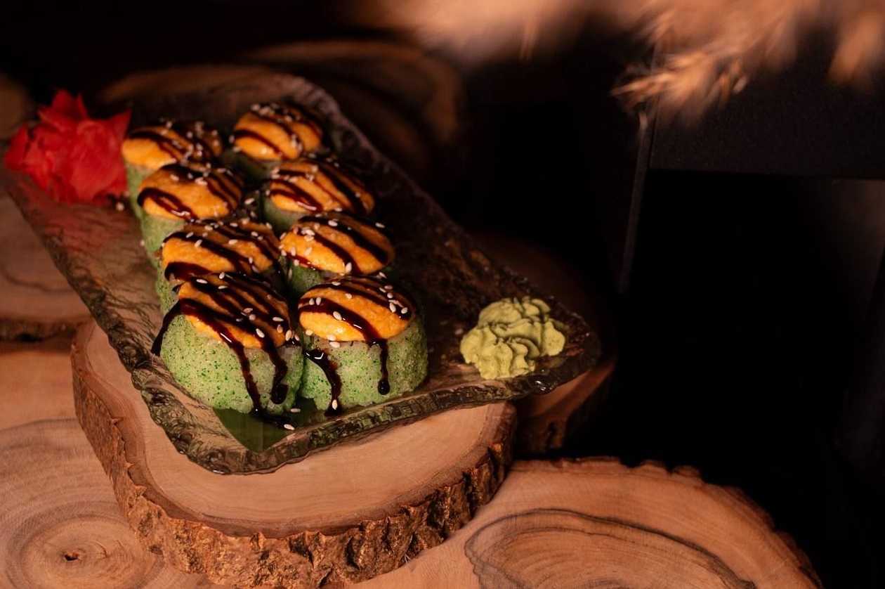 Baked Salmon Roll