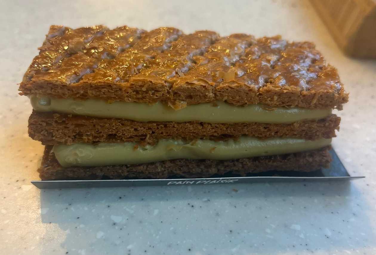 Millefeuille fistic