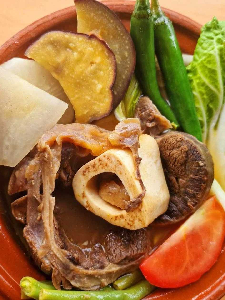 Sinigang na Bulalo
