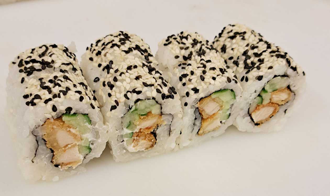 CA05 Crispy Chicken Roll