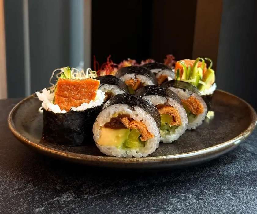 Futo Inari Roll