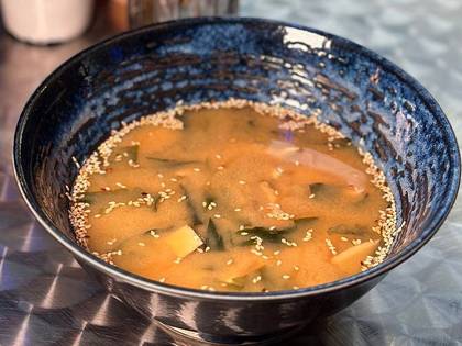 MISO ZUPA Z TOFU
