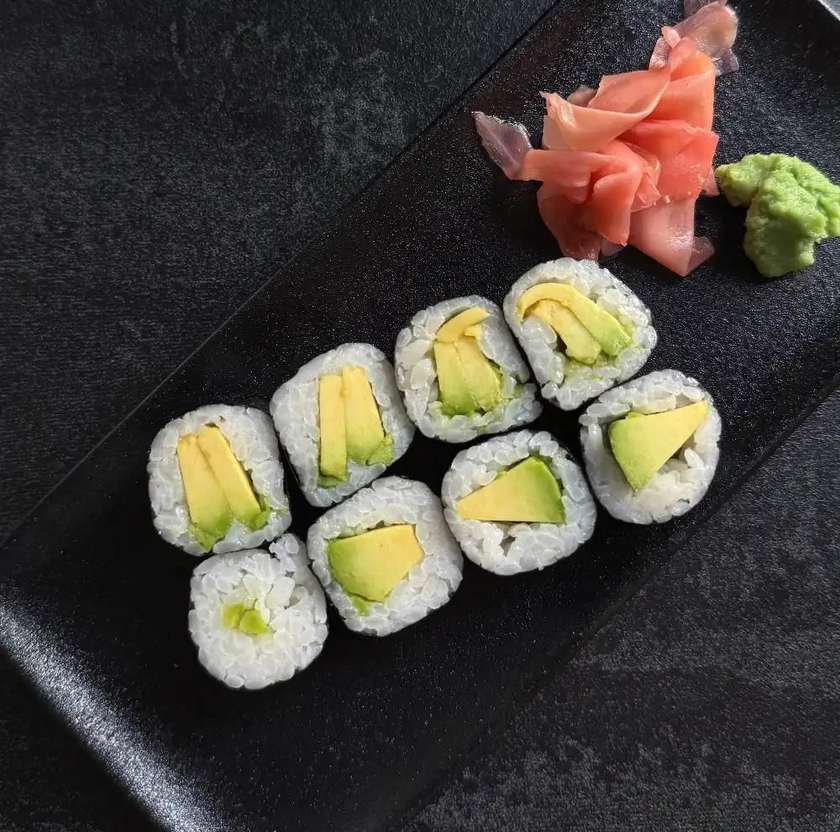 Avocado Hosomaki