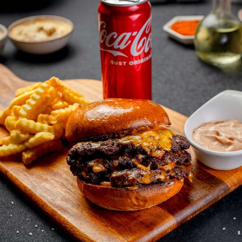 Combo Triple Stack Cheeseburger
