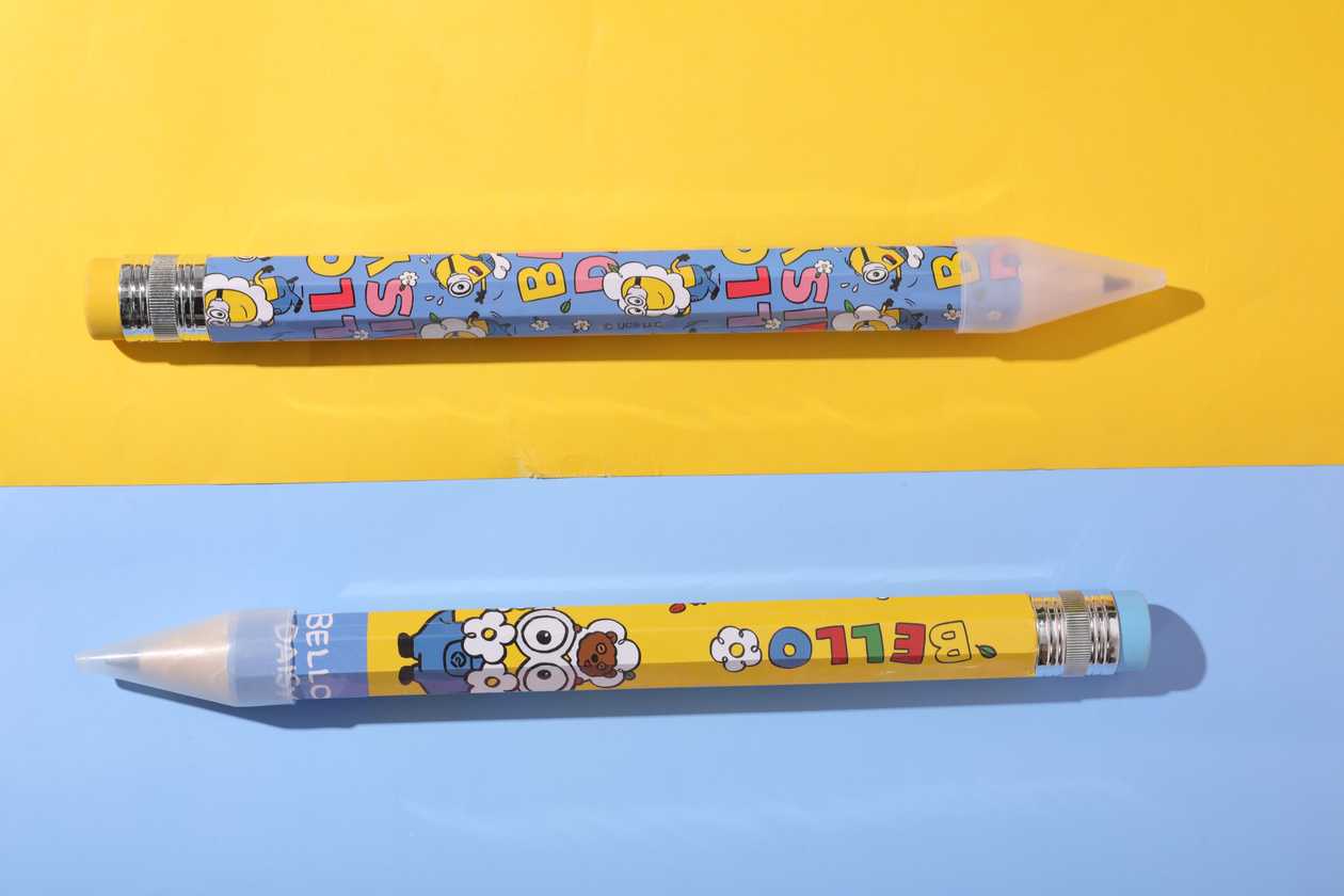 Daisy Minions Collection Big Pencil (A) (2 Assorted Models) PDQ