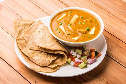 Tofu Tikka Masala with Paratha/Rice