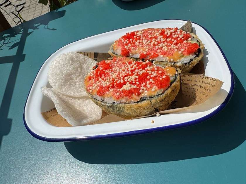 SUSHIBURGER ŁOSOŚ-KREWETKA