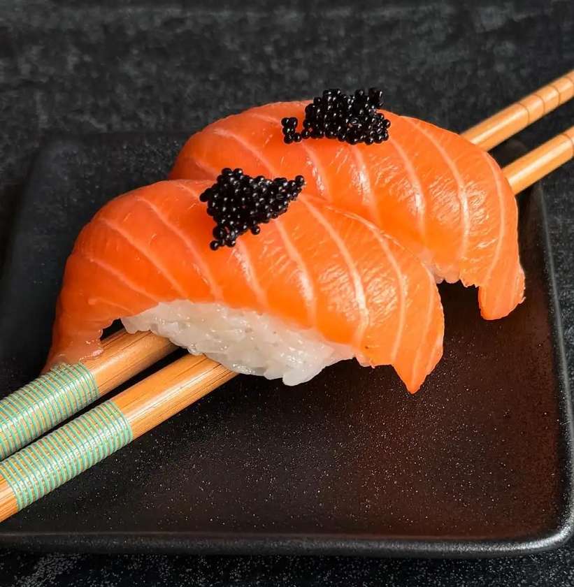 Salmon Nigiri