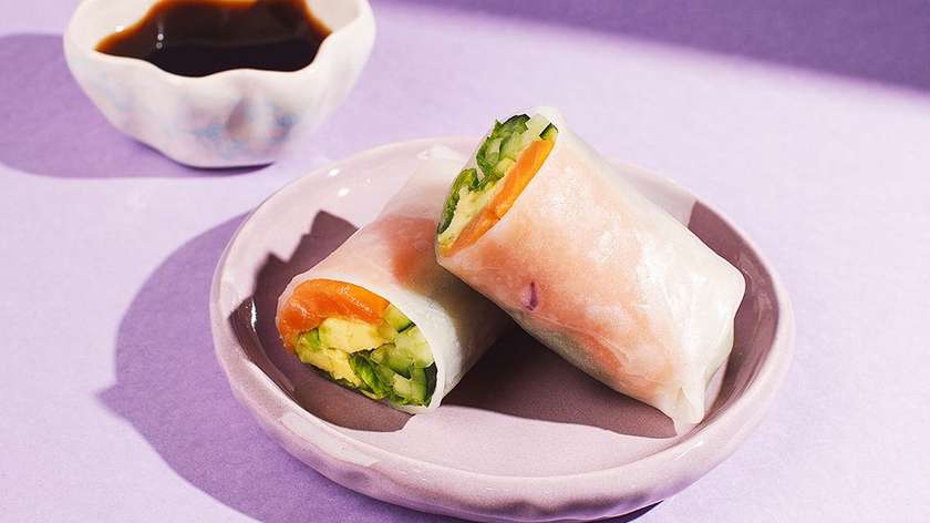 Salmon springroll