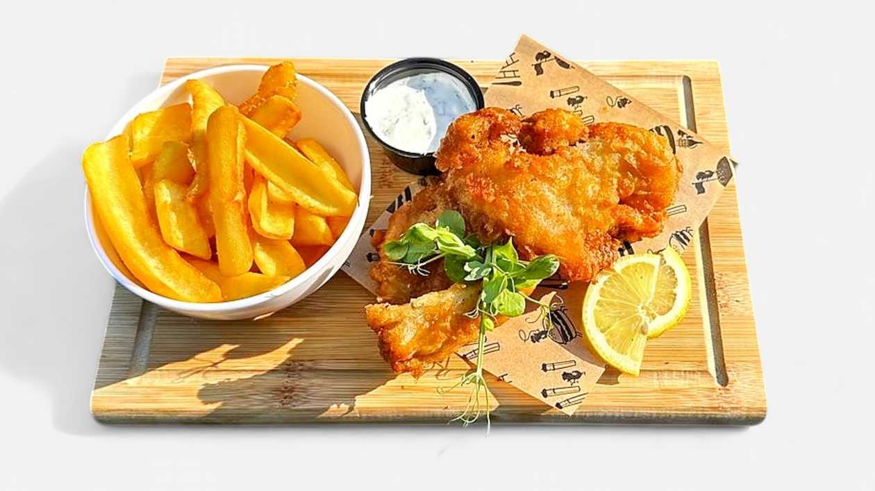 Beer Battered Fish & Chips with Lemon-Herb Sauce