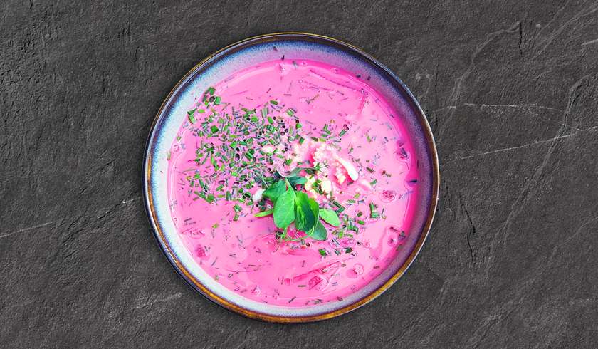 Cold beet soup with a boiled egg (300 ml)