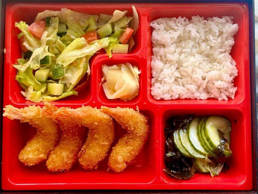 BENTO  ŁOSOŚ/KREWETKA