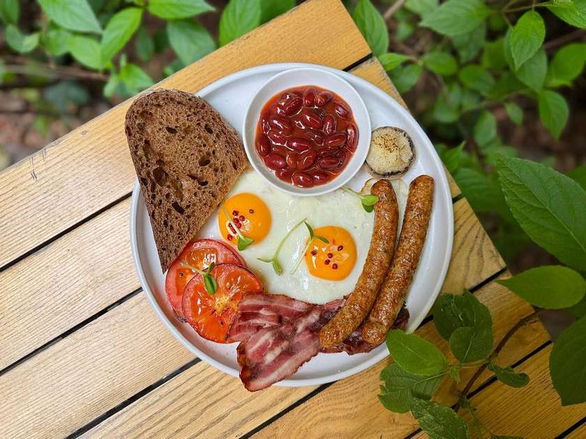 Великий англійський сніданок