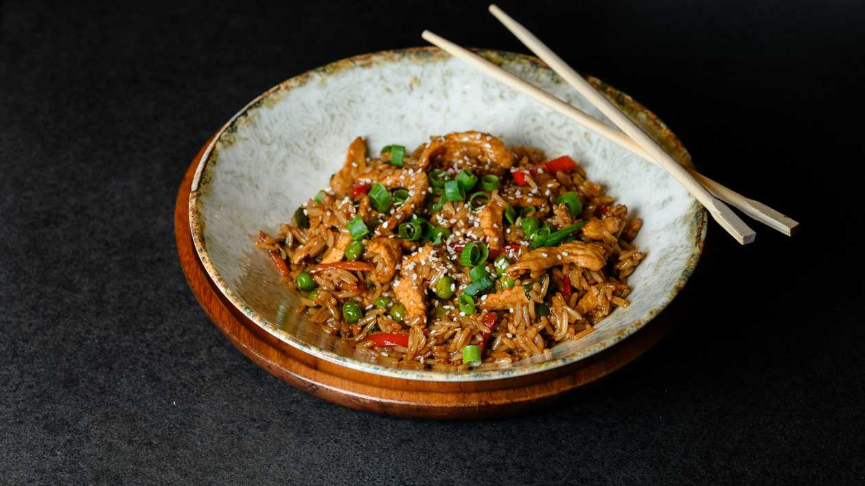 Orez prajit cu pui 300gr