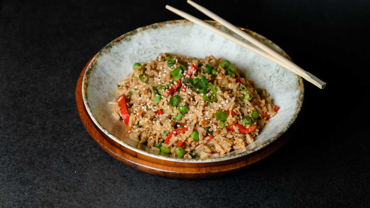 Orez prajit cu legume si ou 300gr