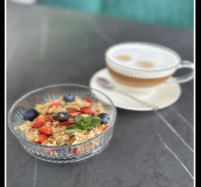 Yogurt with Granola and Berries