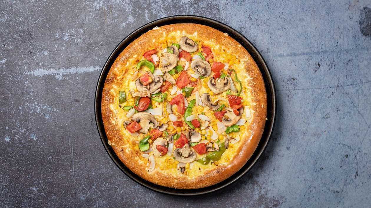 Veggie N Ch**se Solo Pizza