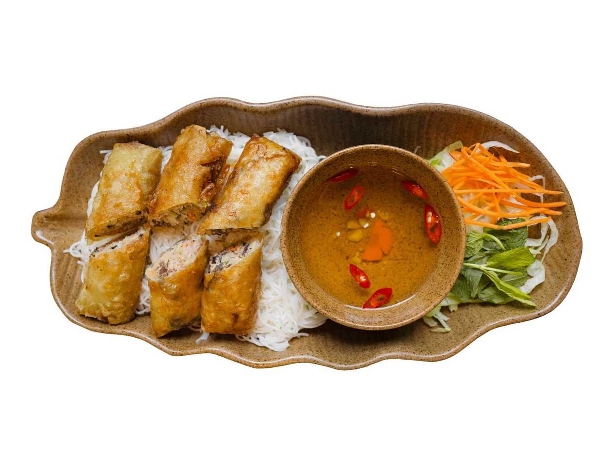 Salmon Spring Rolls 8 Pcs
