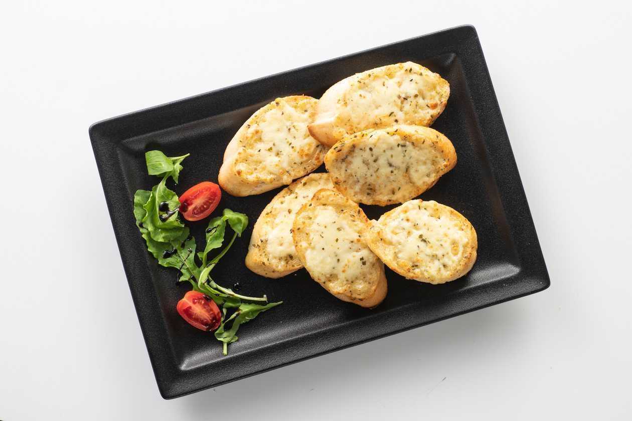 Garlic Bread Supreme (6 Pieces)