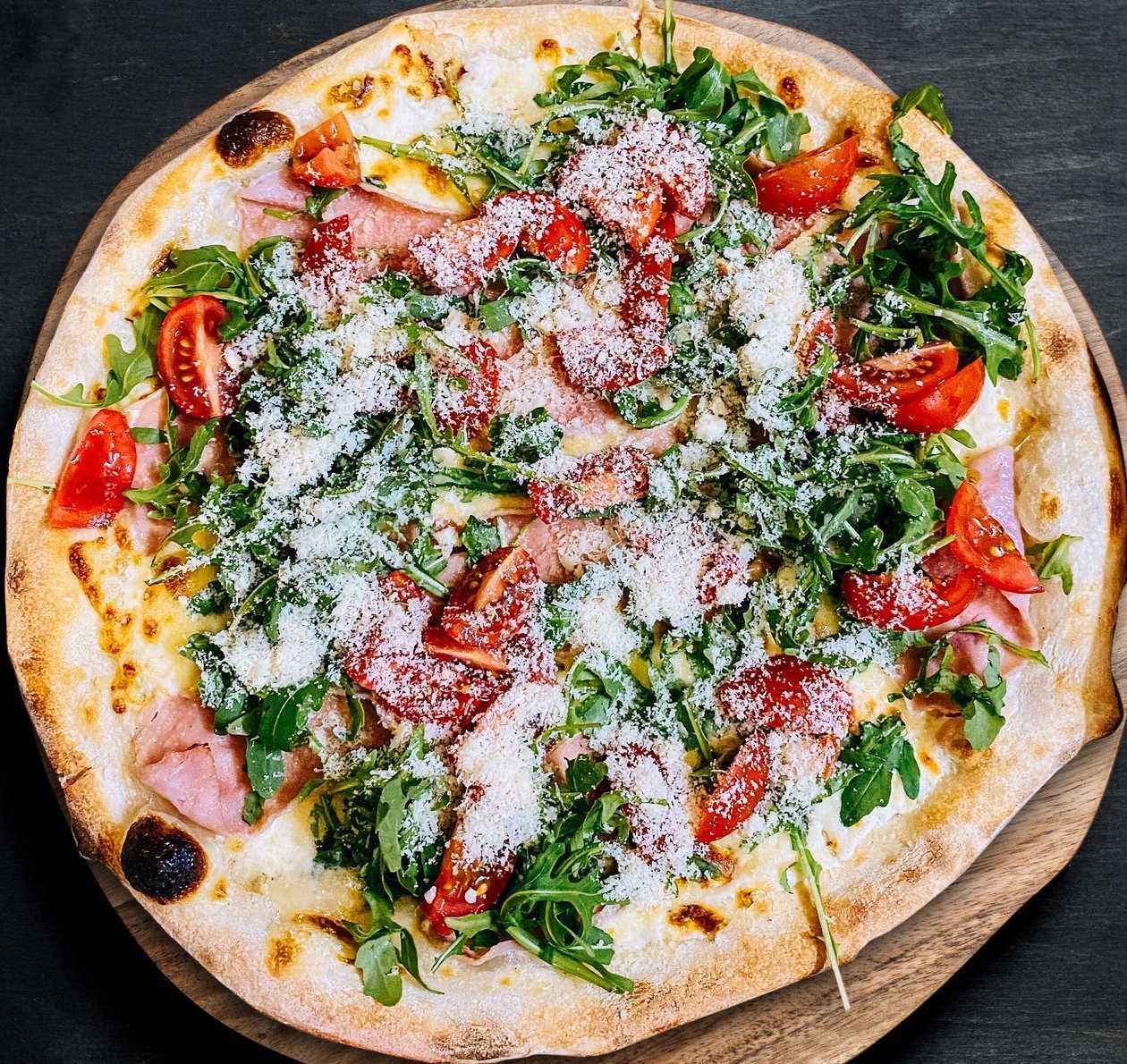 Mediterranean Pizza 40cm