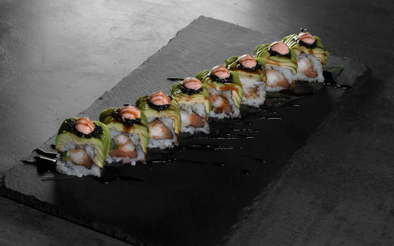 Avocado shrimps roll