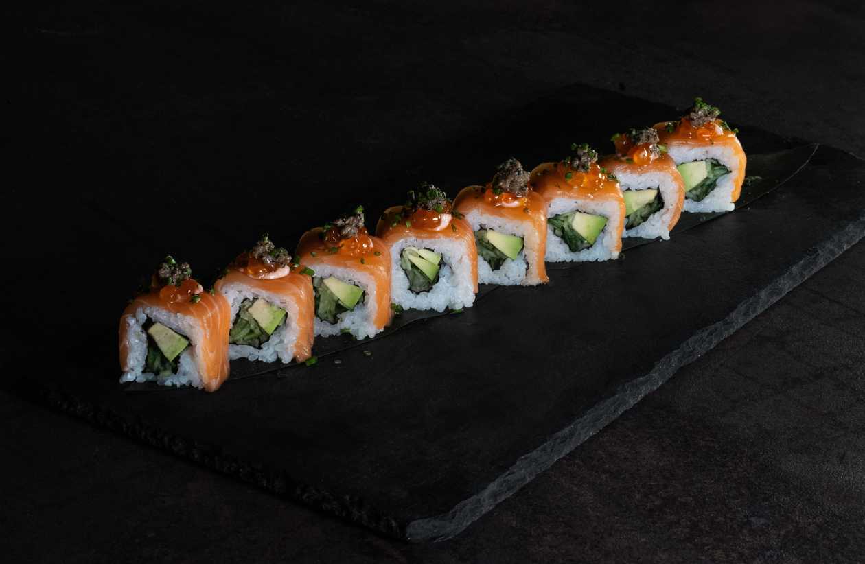Salmon truffle roll