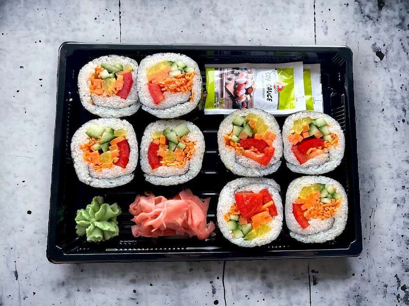 Veggie Maki Plus(11) - 8pcs