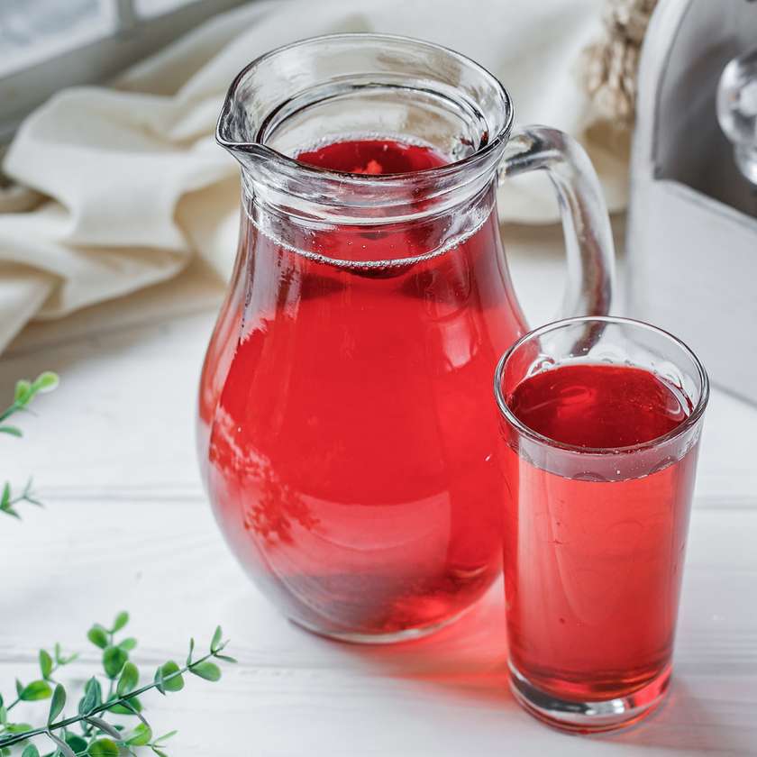 Полуничний компот  ( бут.)