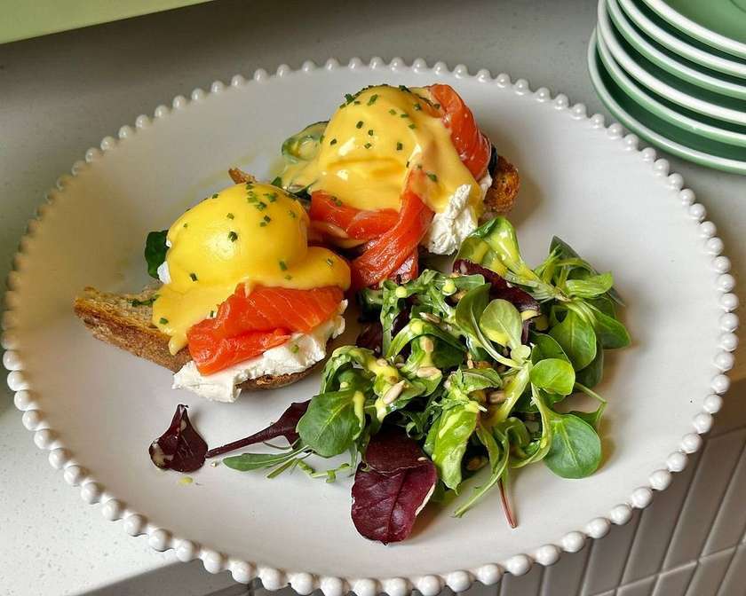 Benedict with salmon on hash browns