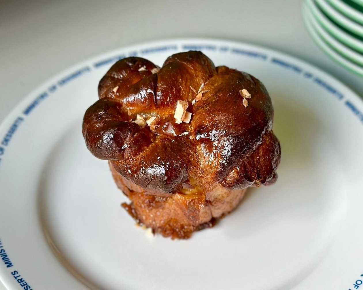 Булочка з кардамоном