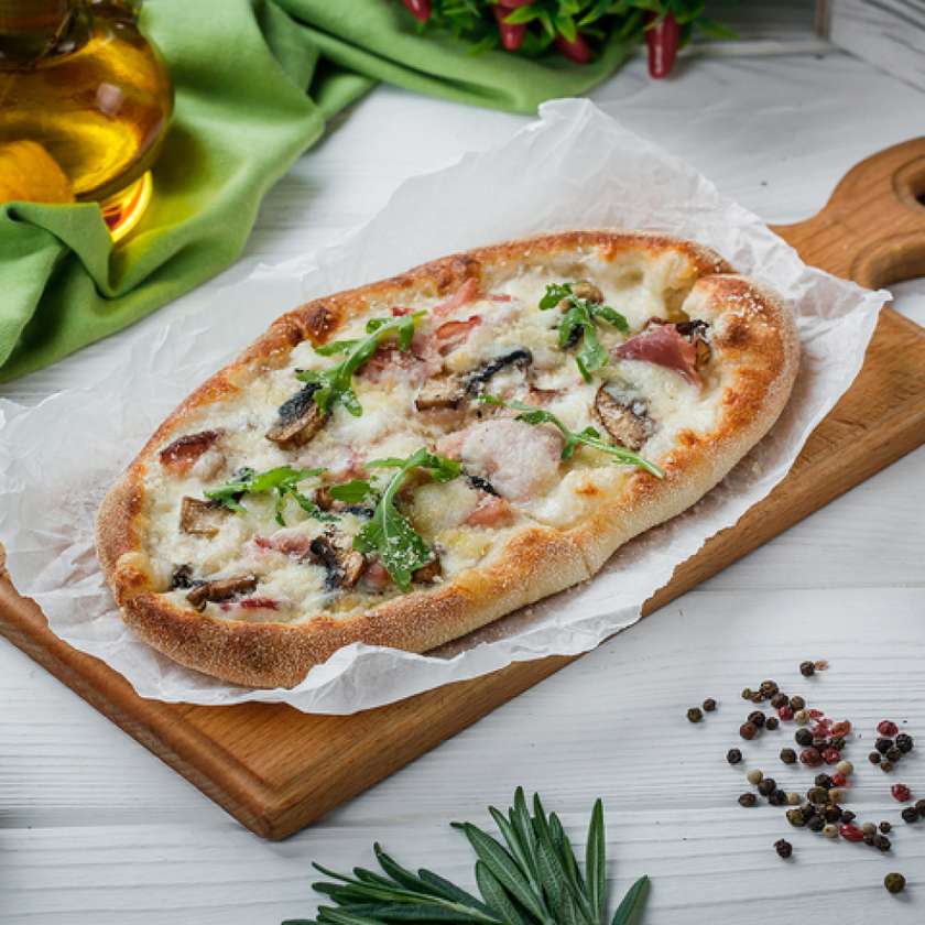 Solo піца з грибами та шинкою (180 г)