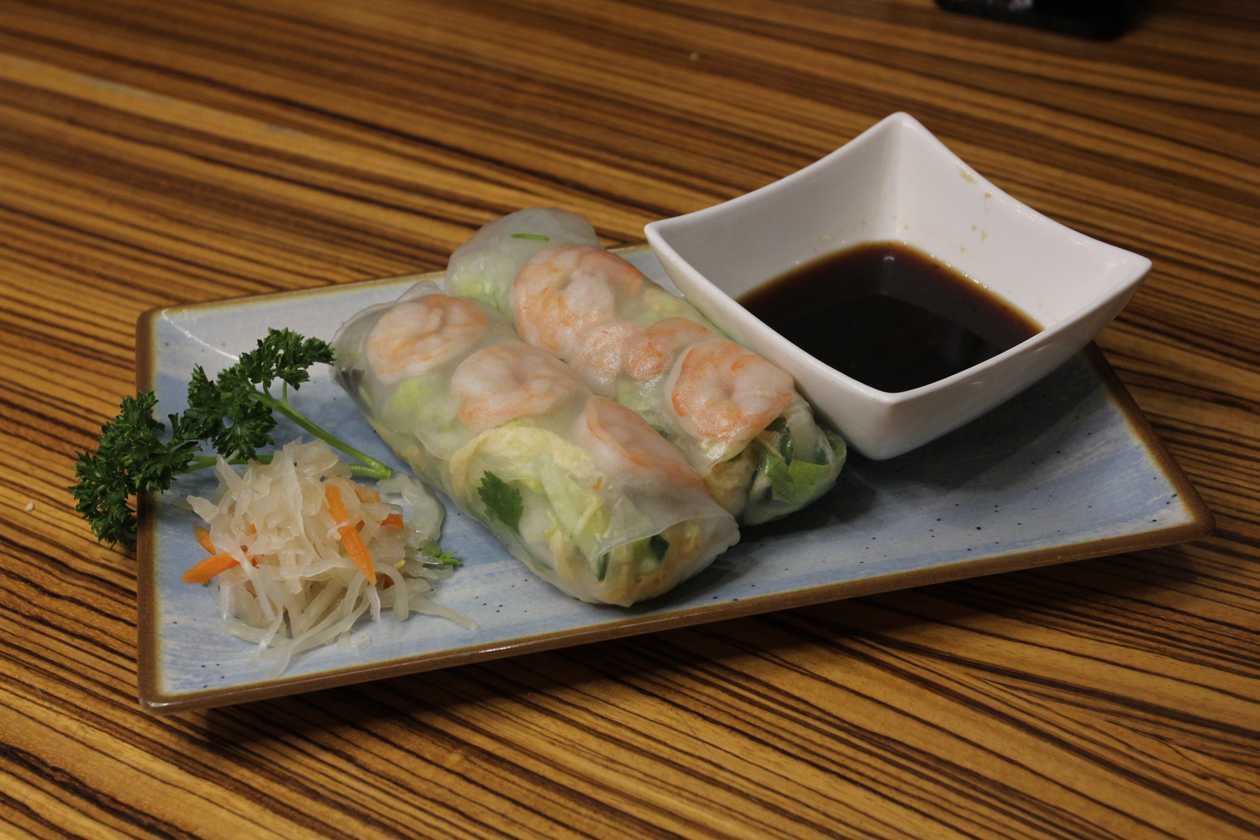 8.Nem Cuốn Tôm