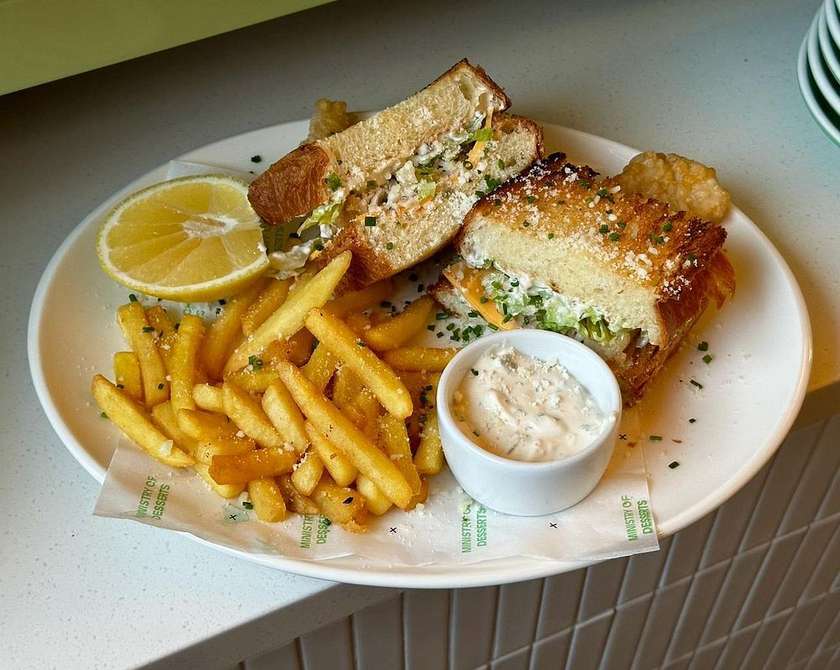 Fish sandwich