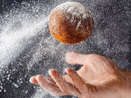 KOSMINĖ varškės  spurga