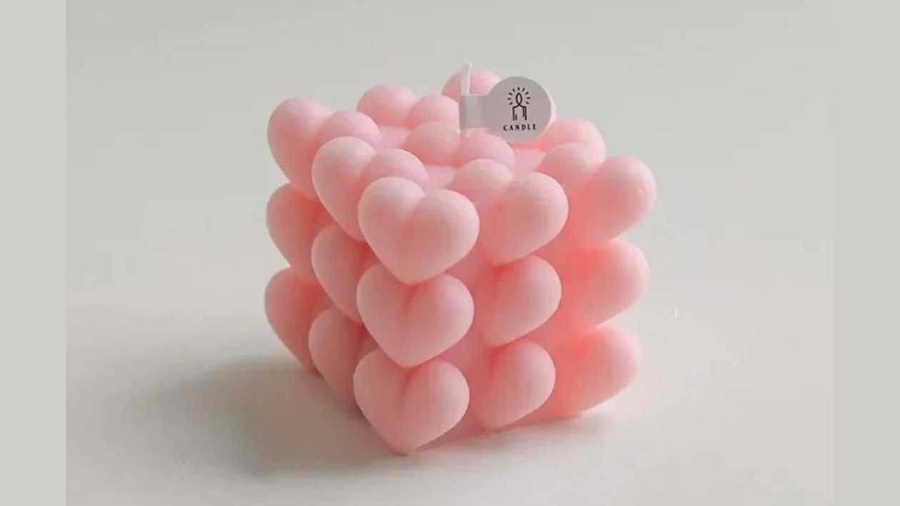 Heart Foam Organic Candle (Light Pink)